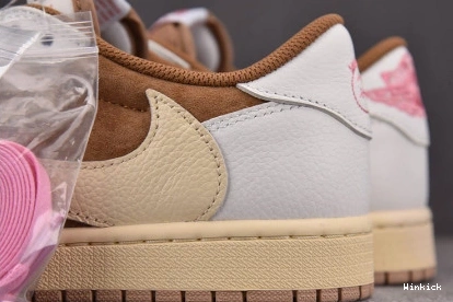 1 Jordan Scott Air DM7866-106 OG Travis x Low 0722